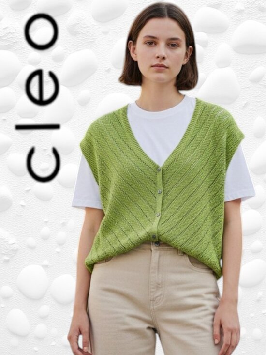 cleo Sweaters - CLEO Short Green Vest Size XL